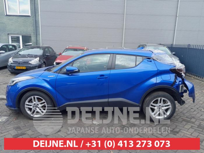 Toyota C-HR 1.8 16V Hybrid Vehículo de desguace (2021, Azul)
