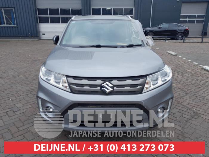 Suzuki Vitara 1.6 16V VVT Salvage vehicle (2018, Gray)