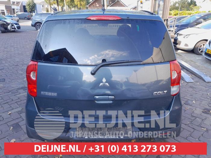 Mitsubishi Colt 1.3 16V Épave (2009, Gris)