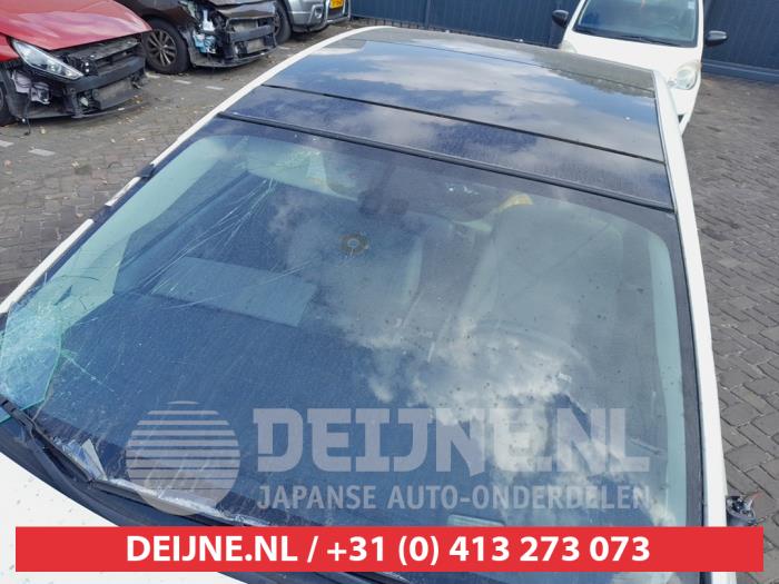 Toyota Prius 1.8 16V Épave (2010, Blanc)