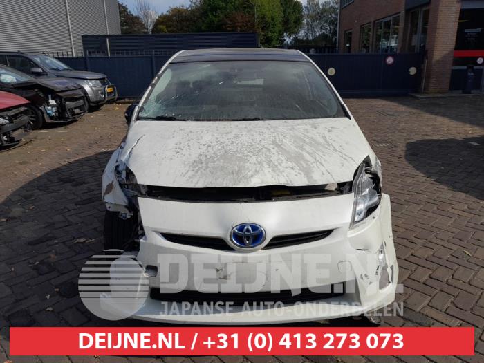 Toyota Prius 1.8 16V Épave (2010, Blanc)