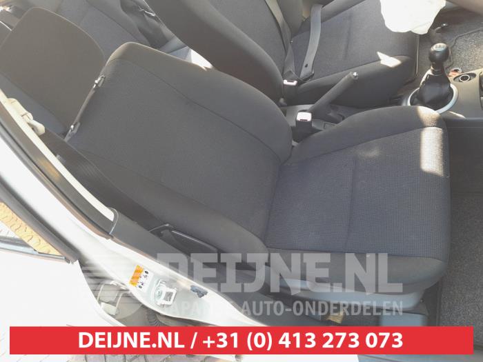 Suzuki Swift 1.3 VVT 16V Vehículo de desguace (2007, Gris)