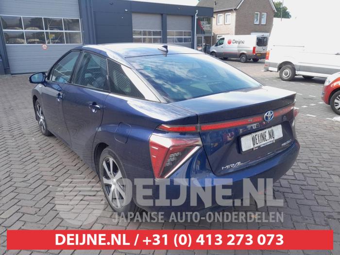 Toyota Mirai FCV Skadat fordon (2016, BLAUW)