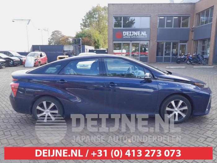 Toyota Mirai FCV Skadat fordon (2016, BLAUW)