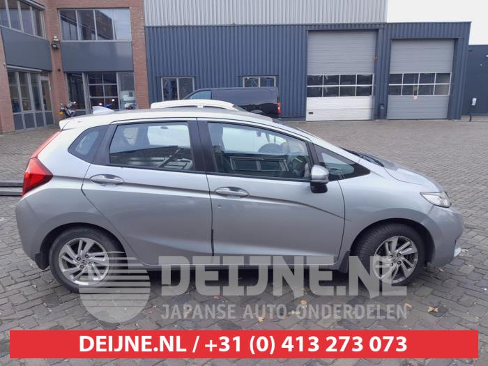 Honda Jazz 1.3 -i-VTEC 16V Vehículo de desguace (2016, Gris)