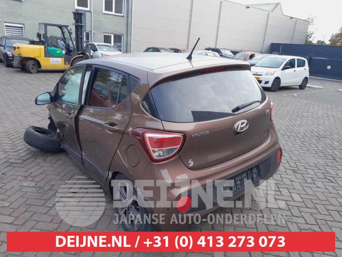Hyundai i10 1.2 16V Vehículo de desguace (2018, Marrón)