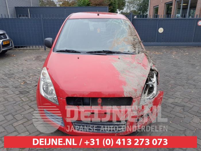 Suzuki Splash 1.0 12V Samochód złomowany (2008, Czerwony)