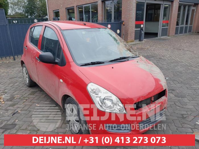 Suzuki Splash 1.0 12V Samochód złomowany (2008, Czerwony)