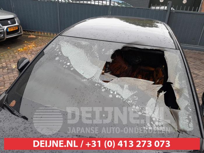 Mazda CX-30 2.0 e-SkyActiv-G 122 16V Unfallauto (2021, Schwarz)