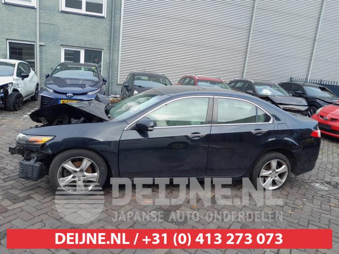 Honda Accord 2.0 i-VTEC 16V Épave (2011, Noir)