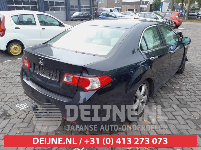 Honda Accord 2.0 i-VTEC 16V Épave (2011, Noir)