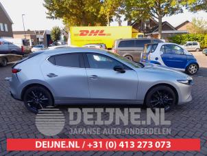 Mazda 3 Sport 2.0 SkyActiv-X M Hybrid 16V Vehículo de desguace (2022, Gris)