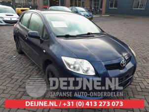 Toyota Auris 1.4 VVT-i 16V  (Skrot)