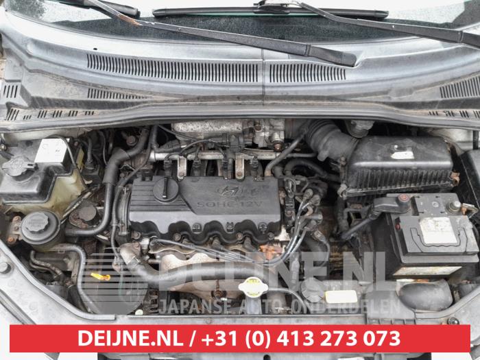 Hyundai Getz 1.3i 12V Skrotfordon (2005, GRIJS)