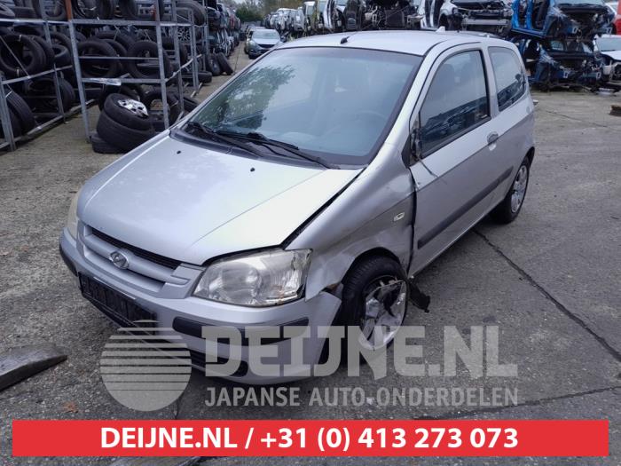 Hyundai Getz 1.3i 12V Skrotfordon (2005, GRIJS)