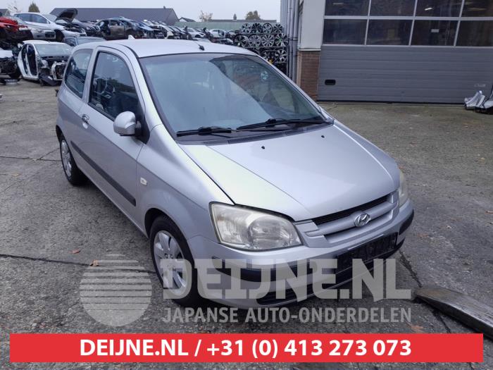 Hyundai Getz 1.3i 12V Skrotfordon (2005, GRIJS)