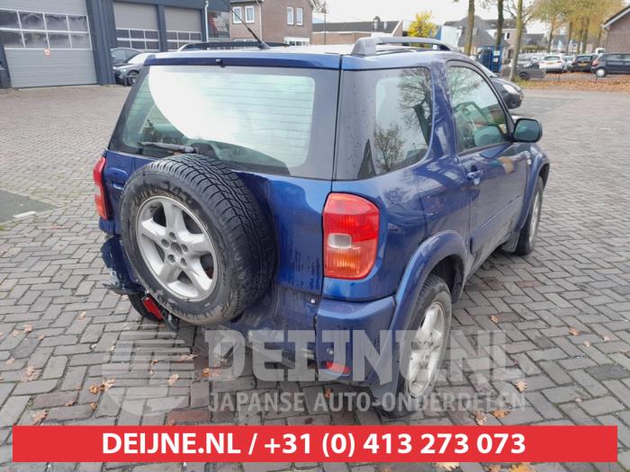 Toyota RAV4 2.0 16V VVT-i 4x4 Samochód złomowany (2002, Niebieski)