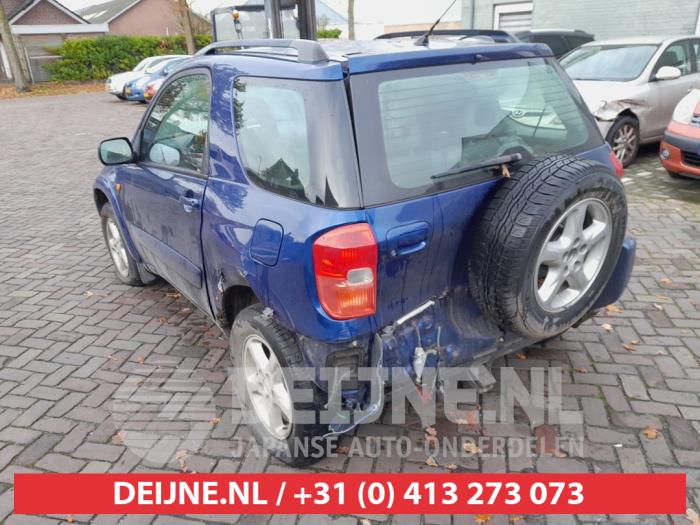 Toyota RAV4 2.0 16V VVT-i 4x4 Samochód złomowany (2002, Niebieski)