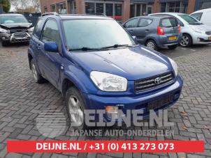 Toyota RAV4 2.0 16V VVT-i 4x4 Samochód złomowany (2002, Niebieski)