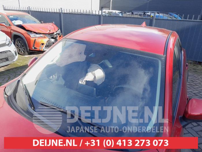 Mazda CX-3 2.0 SkyActiv-G 120 Samochód złomowany (2017, Czerwony)