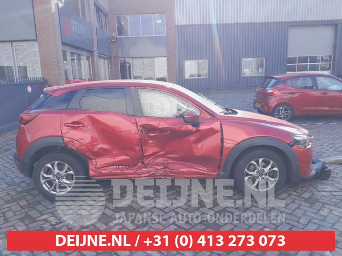 Mazda CX-3 2.0 SkyActiv-G 120 Samochód złomowany (2017, Czerwony)