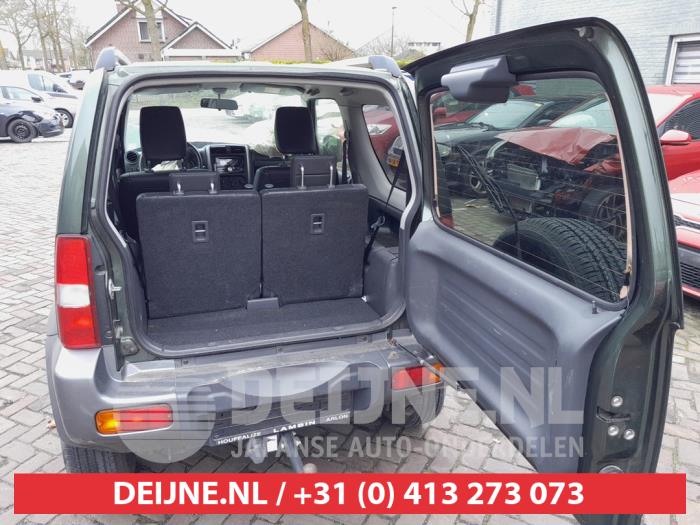 Suzuki Jimny Hardtop 1.3i 16V VVT 4x4 Metal Top Épave (2017, Foncé, Vert)