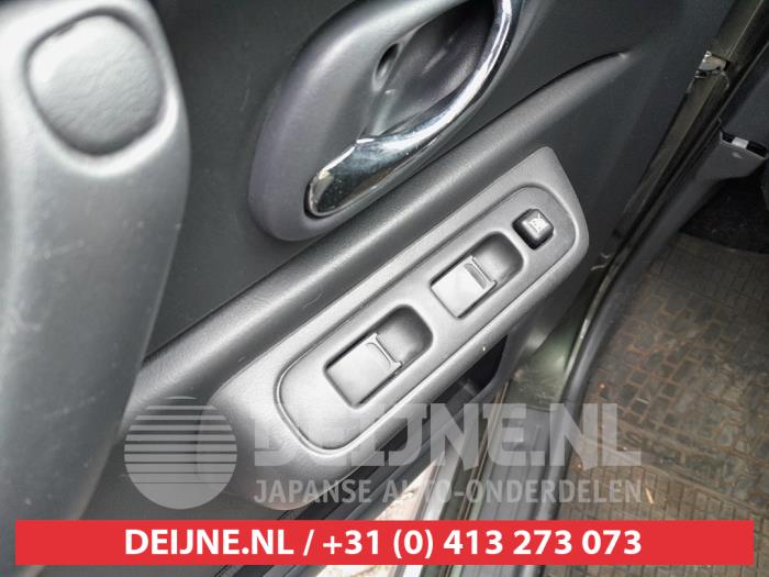 Suzuki Jimny Hardtop 1.3i 16V VVT 4x4 Metal Top Épave (2017, Foncé, Vert)