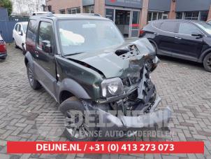 Suzuki Jimny Hardtop 1.3i 16V VVT 4x4 Metal Top Épave (2017, Foncé, Vert)