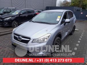 Subaru XV 1.6 AWD 16V Épave (2014, Gris argenté)