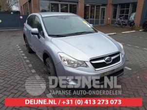 Subaru XV 1.6 AWD 16V Épave (2014, Gris argenté)