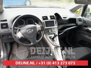 Toyota Auris 1.6 Dual VVT-i 16V Vehículo de desguace (2008, Gris)