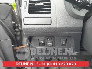 Toyota Auris 1.6 Dual VVT-i 16V Vehículo de desguace (2008, Gris)