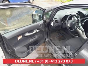 Toyota Auris 1.6 Dual VVT-i 16V Vehículo de desguace (2008, Gris)