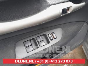 Toyota Auris 1.6 Dual VVT-i 16V Vehículo de desguace (2008, Gris)