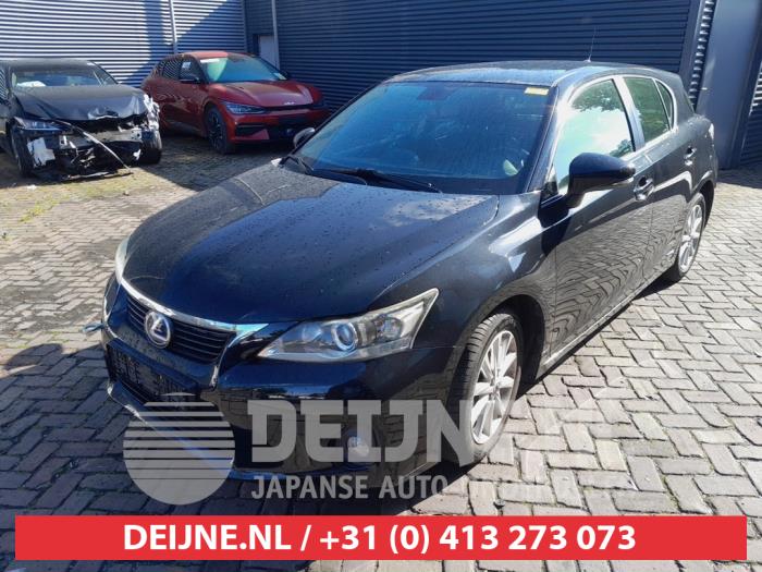 Lexus CT 200h 1.8 16V Vehículo de desguace (2013, Negro)