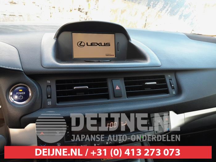 Lexus CT 200h 1.8 16V Vehículo de desguace (2013, Negro)