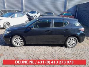 Lexus CT 200h 1.8 16V Vehículo de desguace (2013, Negro)