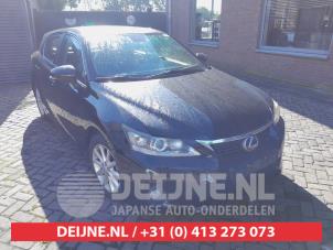 Lexus CT 200h 1.8 16V Vehículo de desguace (2013, Negro)