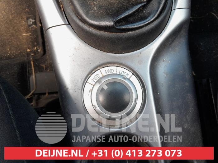 Mitsubishi Outlander 2.4 16V Mivec 4x4 Épave (2008, Vert)