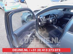 Mitsubishi Outlander 2.4 16V Mivec 4x4 Épave (2008, Vert)