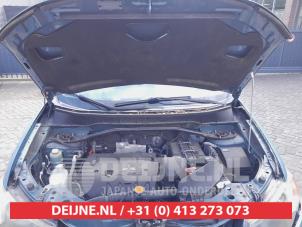 Mitsubishi Outlander 2.4 16V Mivec 4x4 Épave (2008, Vert)