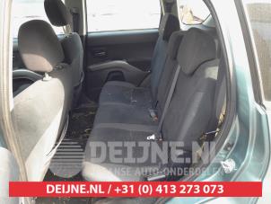 Mitsubishi Outlander 2.4 16V Mivec 4x4 Épave (2008, Vert)