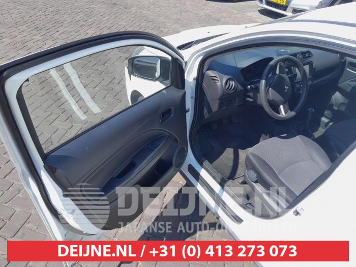 Mitsubishi Space Star 1.0 12V Vehículo de desguace (2016, Blanco)