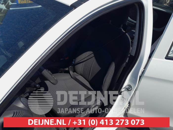 Mitsubishi Space Star 1.0 12V Vehículo de desguace (2016, Blanco)