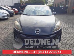 Mazda 3 Sport 1.6i MZR 16V Samochód złomowany (2011, Czarny)