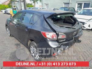 Mazda 3 Sport 1.6i MZR 16V Samochód złomowany (2011, Czarny)