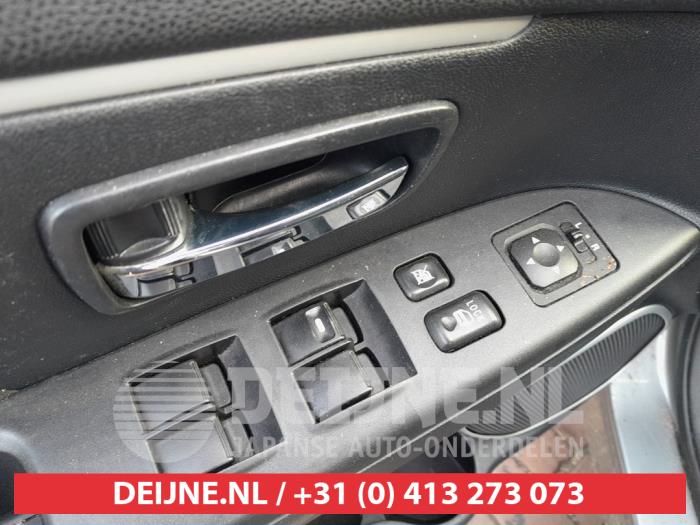 Mitsubishi ASX 1.6 MIVEC 16V Vehículo de desguace (2010, Gris)