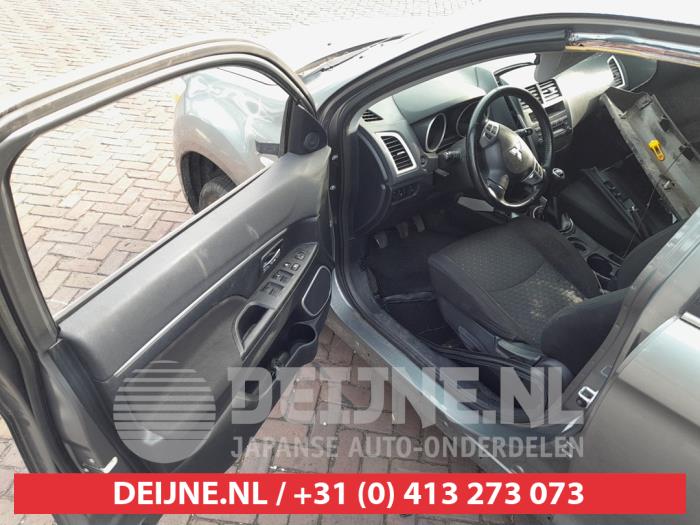 Mitsubishi ASX 1.6 MIVEC 16V Vehículo de desguace (2010, Gris)