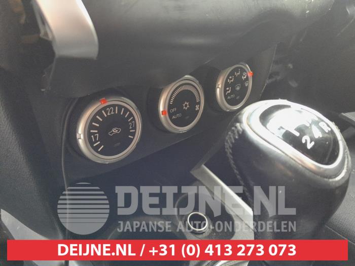 Mitsubishi ASX 1.6 MIVEC 16V Vehículo de desguace (2010, Gris)