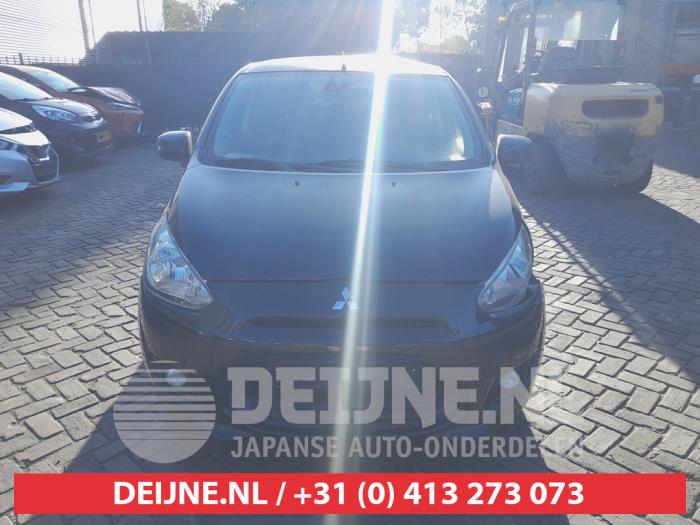 Mitsubishi Space Star 1.0 12V Vehículo de desguace (2013, Negro)